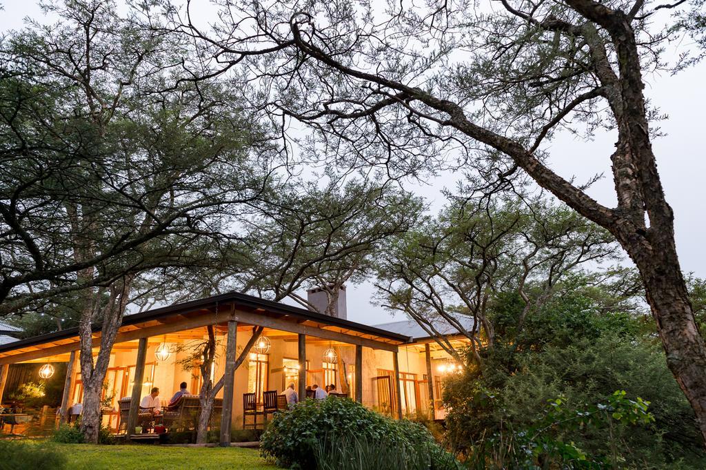 Hilton Bush Lodge & Function Venue Ngoại thất bức ảnh